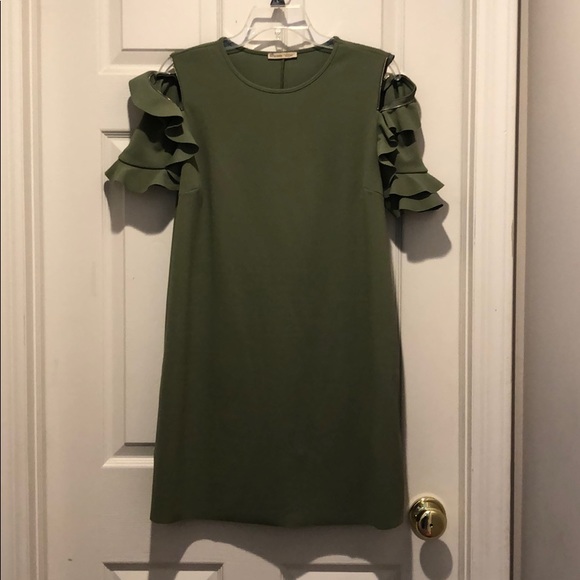 Zara Dresses & Skirts - BRAND NEW Zara Dress